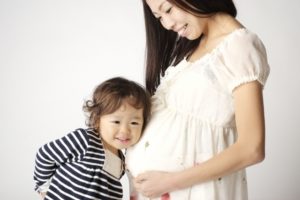 【妊娠中期】５～７か月（１６～２７週） 赤ちゃんとコミュニケーション｜体の変化やトラブル対処方法